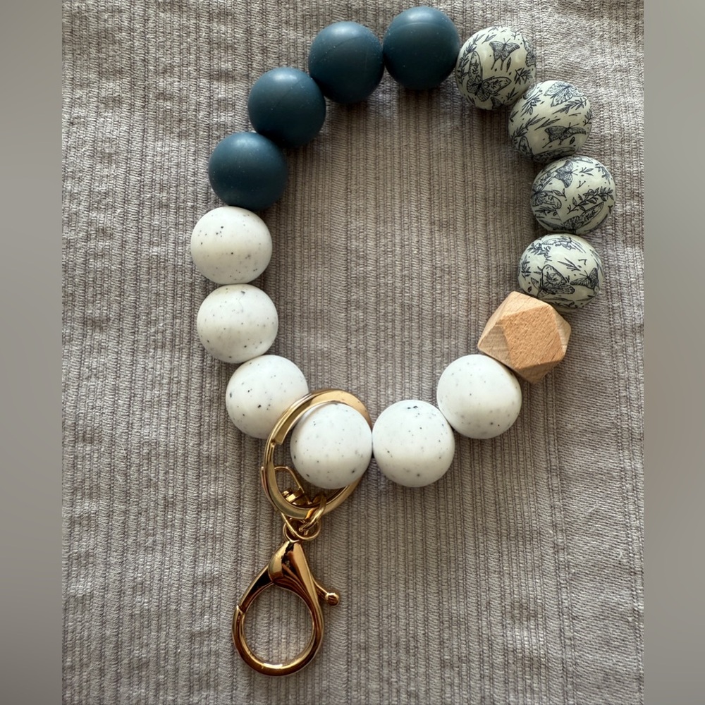 Silicone Bead wristlet - keychain - neutral tones